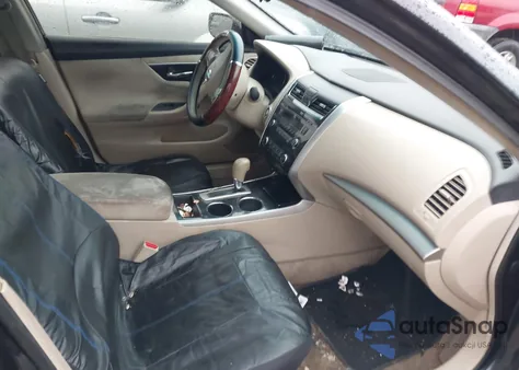 2013 Nissan Altima 2.5 из США, поврежденный, VIN 1N4AL3AP7DN477614